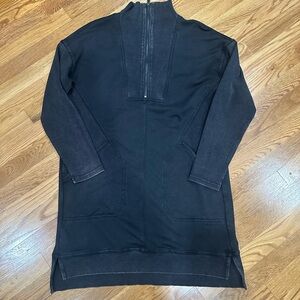 Distressed Black Long Sleeve Dress. Entro. Small